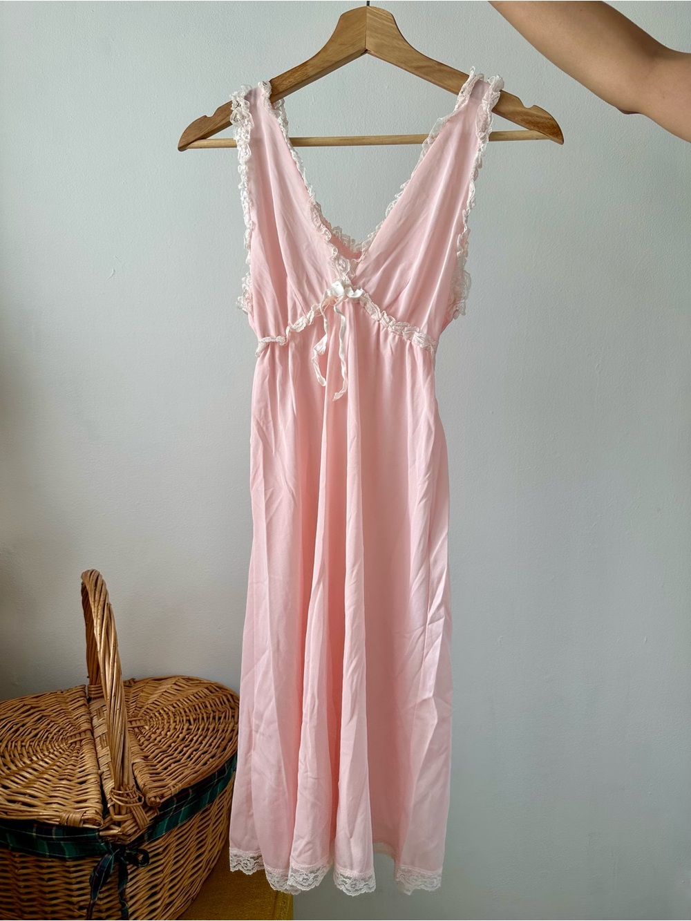Vintage 1960s Belle Smith pink nightgown. Soft pastel pink color white lace S